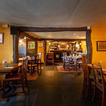 Castle Inn Lydford Exterior photo